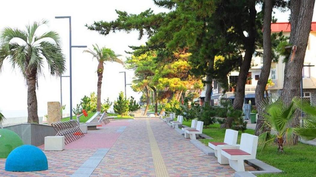 Guesthouse Mery Кобулети Екстериор снимка