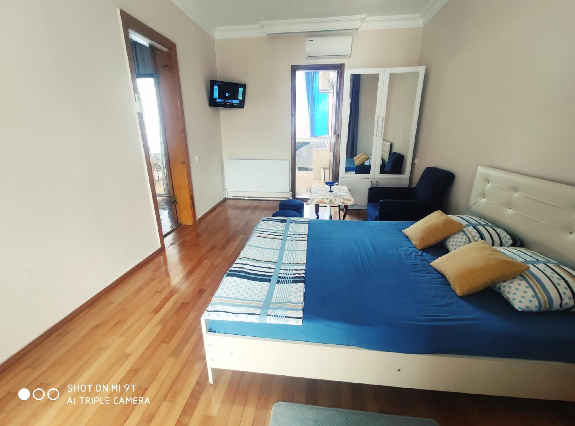 Guesthouse Mery Кобулети Екстериор снимка