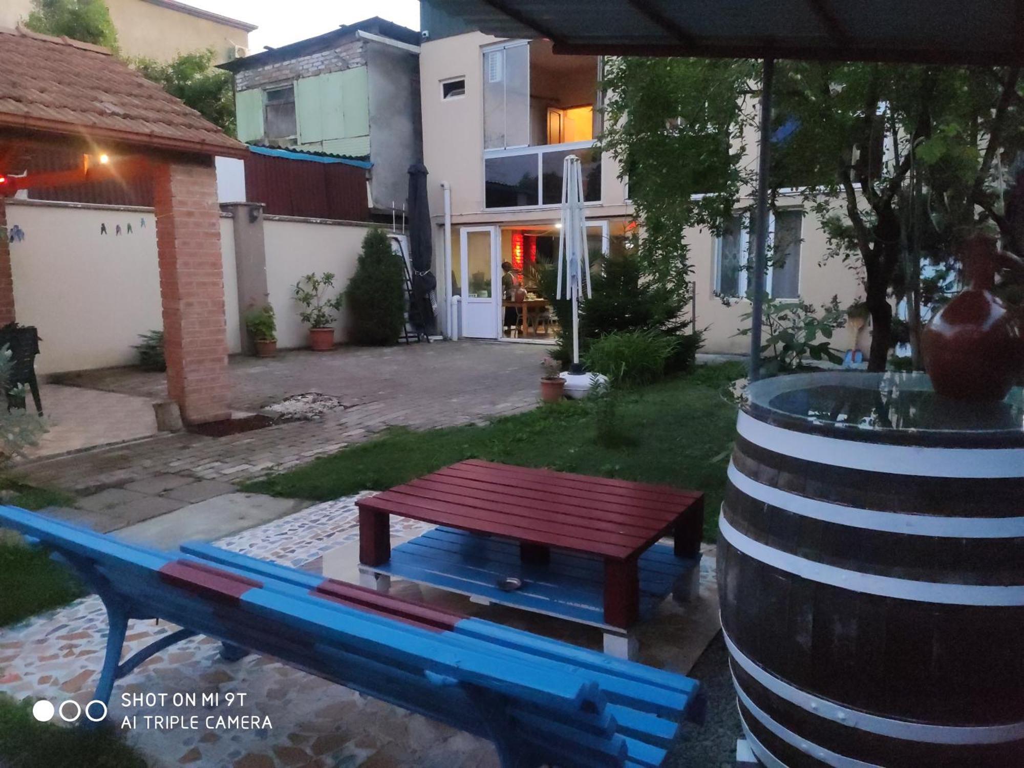 Guesthouse Mery Кобулети Екстериор снимка